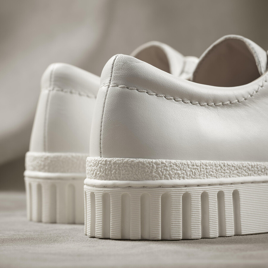 mayhill walk - off white leather